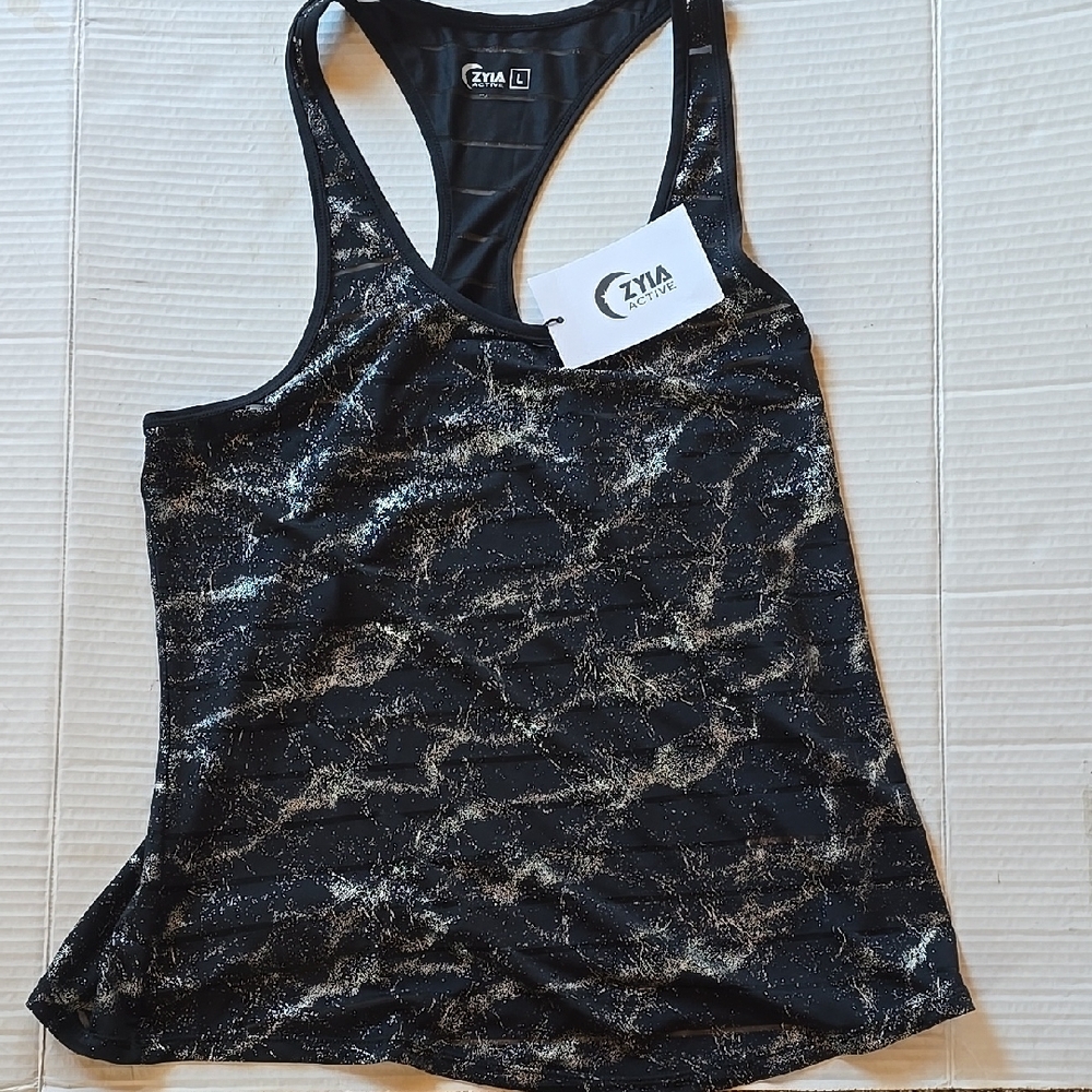 ZYIA Black Fitted Tank Top with Gray Accents